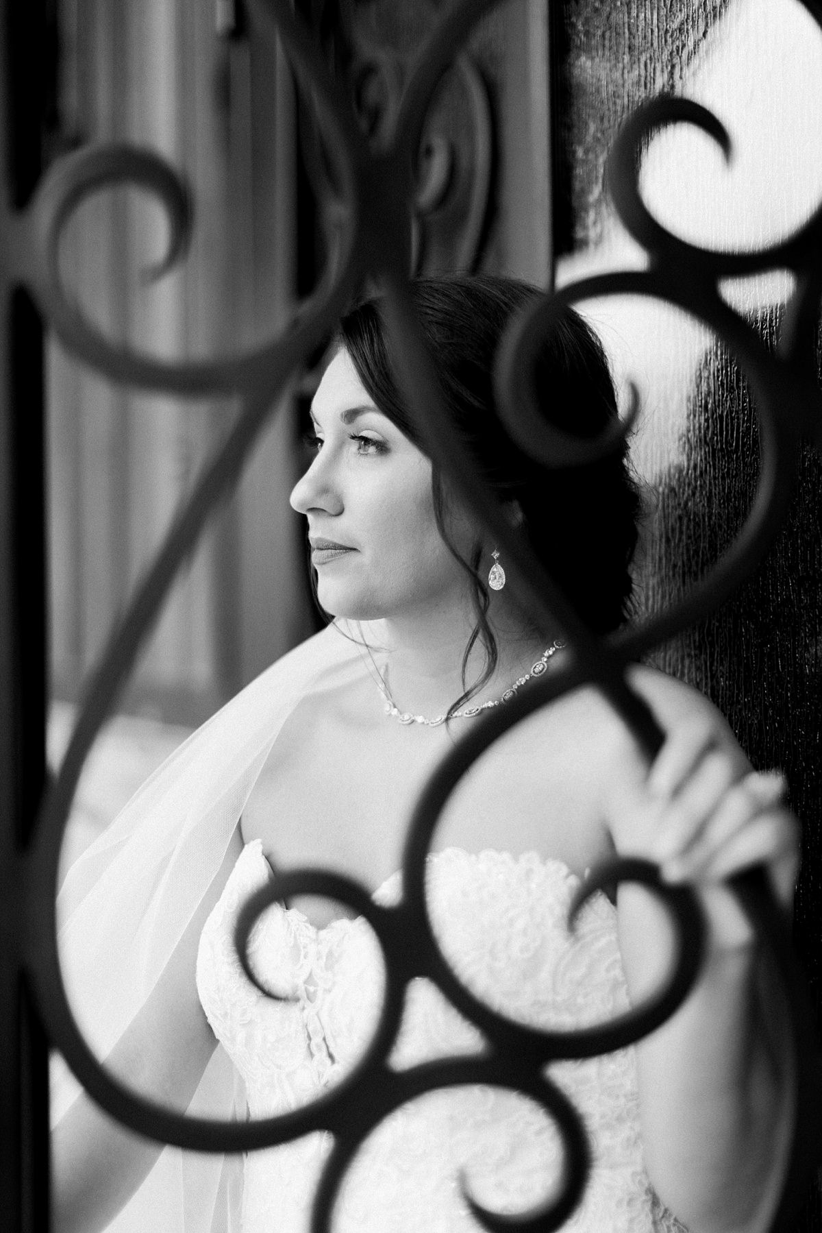 Nicole Bridal Portraits | The Springs in Weatherford, Fort Worth Wedding Photographer, DFW Bride, Weatherford, Texas Wedding, DFW Photographer_0036